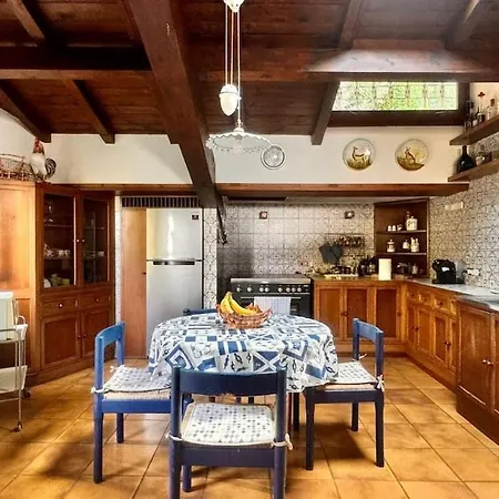Luxury Vintage Versilia Mommio