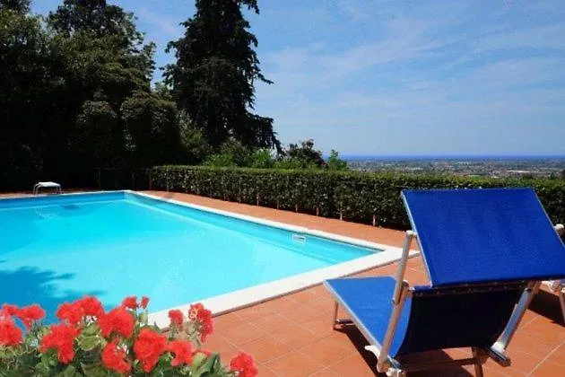 Luxury Vintage Versilia Mommio